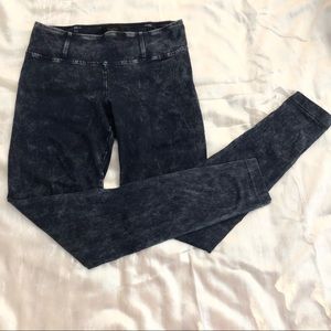 Talula Full Length Legging- Size Small- EUC